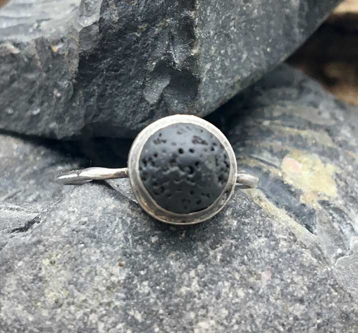 Bague Argent Pierre De Lave Oxydee
